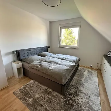 Sonniges & Ruhiges Mit Balkon Nahe Berlin Apartment