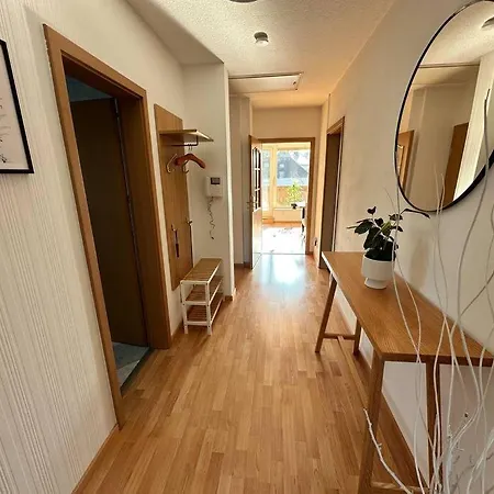 Sonniges&ruhiges Mit Balkon Nahe Berlin *